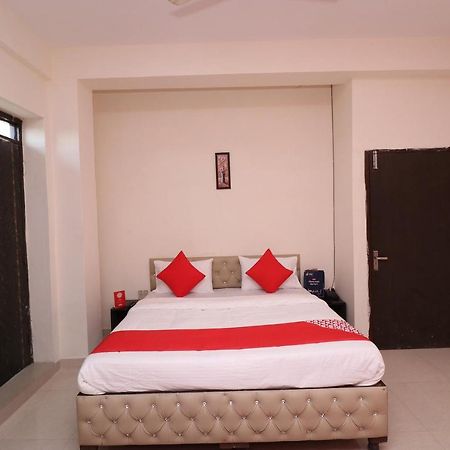 Oyo 26652 Roop River Resort Naupala المظهر الخارجي الصورة