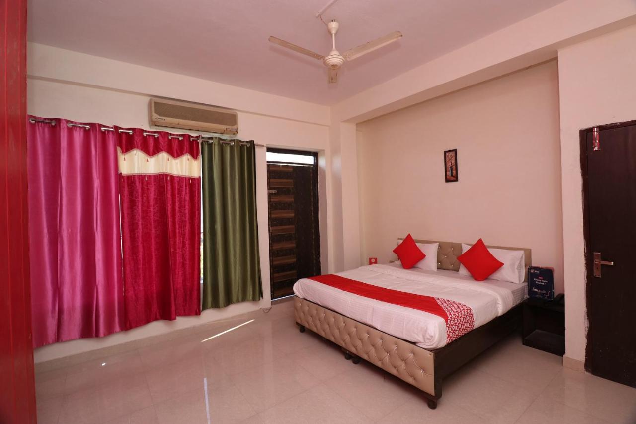 Oyo 26652 Roop River Resort Naupala المظهر الخارجي الصورة